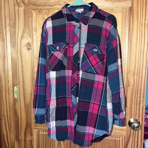Maurices Flannel/Shacket Size Small